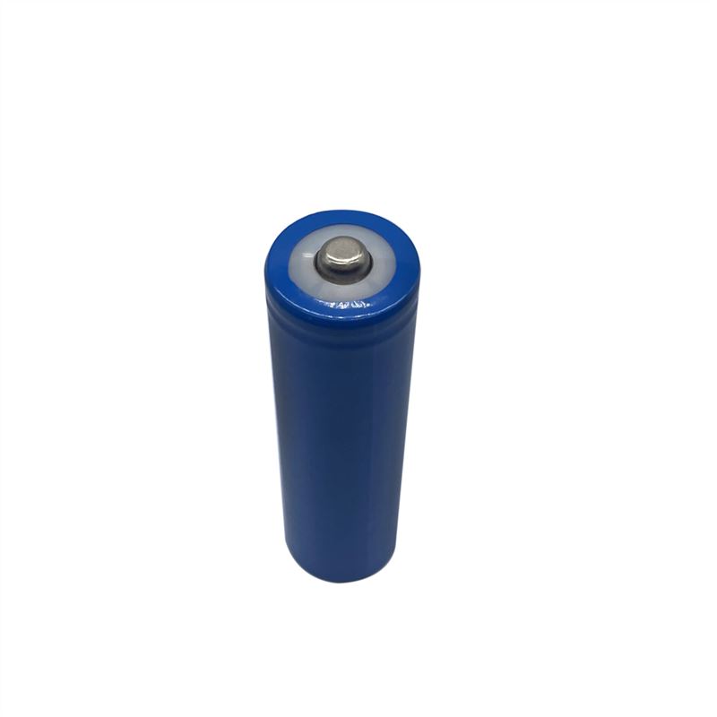 3.7V 18650 2550mAh 7.5A - Button Top Battery